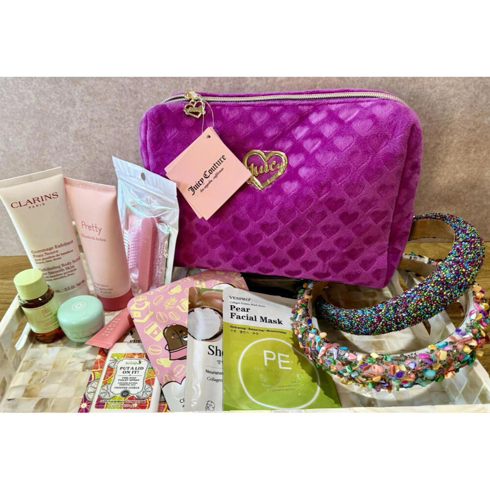 Ultimate 15-Pc Luxury Beauty & Pamper Gift Set - Juicy‎ Couture & Clarins